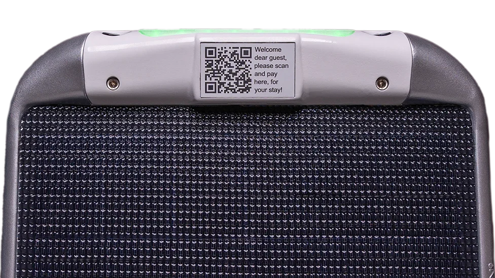 Das marinaSCAN-Gerät aus der Vogelperspektive: Erkennbar ist der scannbare QR-Code am Kopfteil